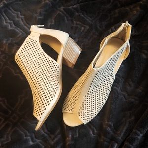 Nude Peep Toe Chunky Heel Bootie Size 9